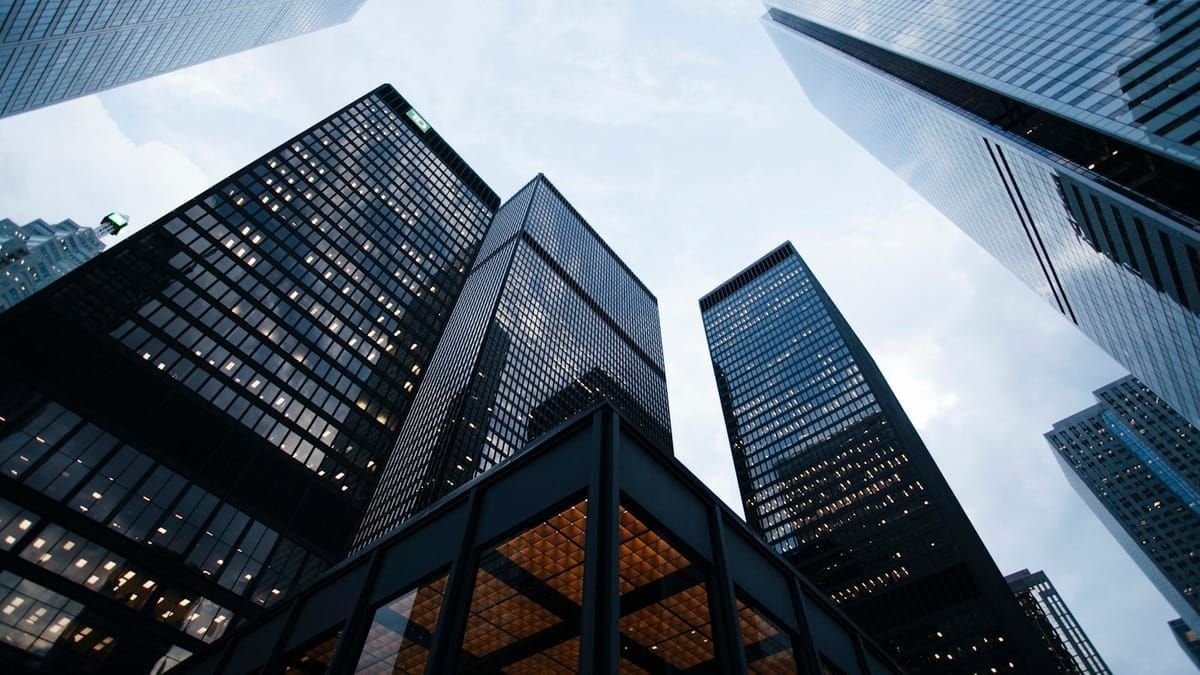 How to Choose a Portfolio Management Platform for Facilities and Workplace Teams